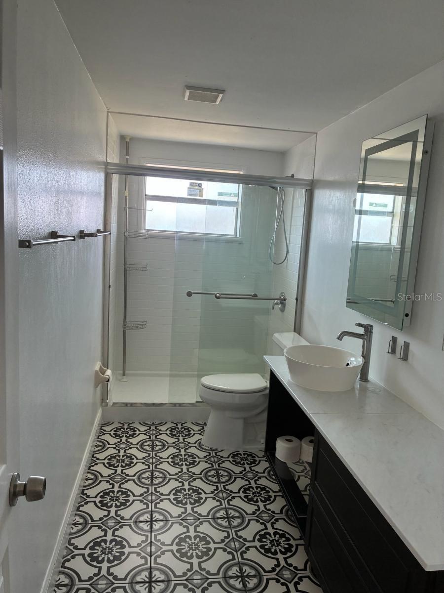 Image 10 of 20 For 3328 7th Avenue N