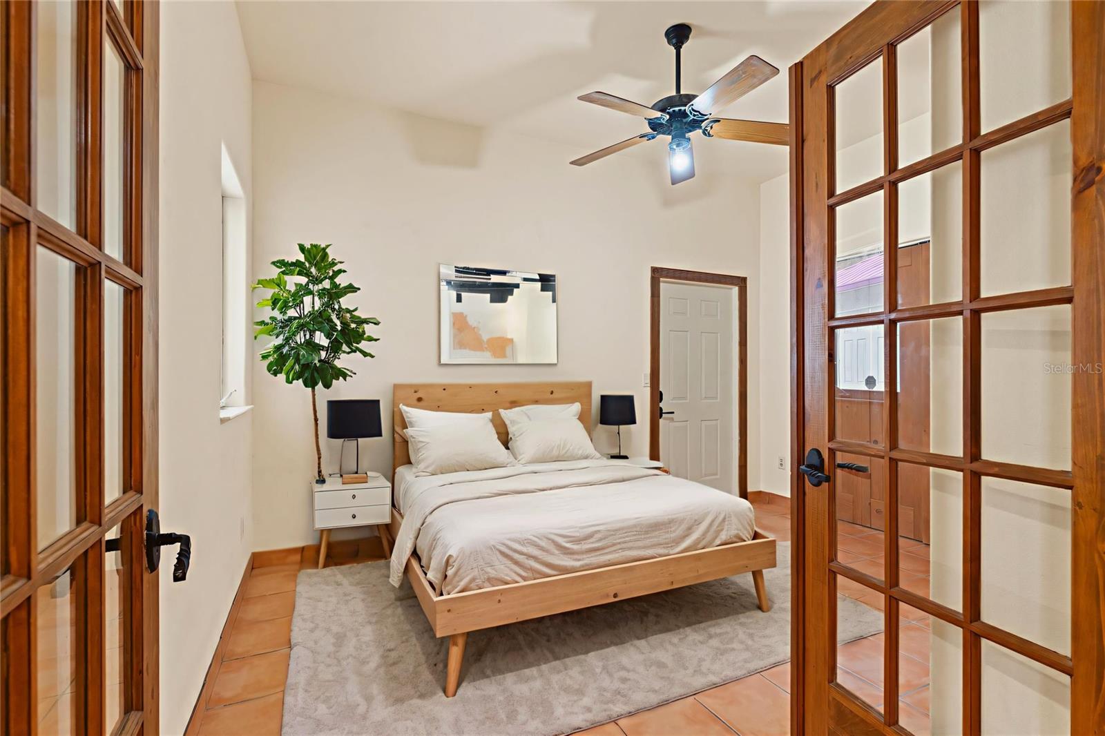 Image 12 of 41 For 3247 Saturn Road