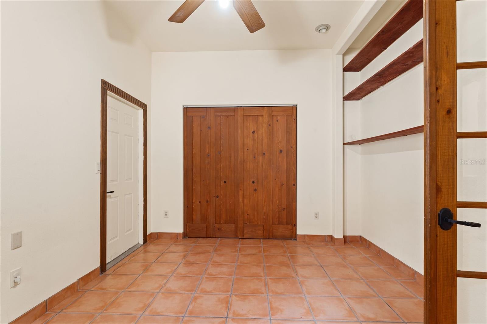 Image 13 of 41 For 3247 Saturn Road