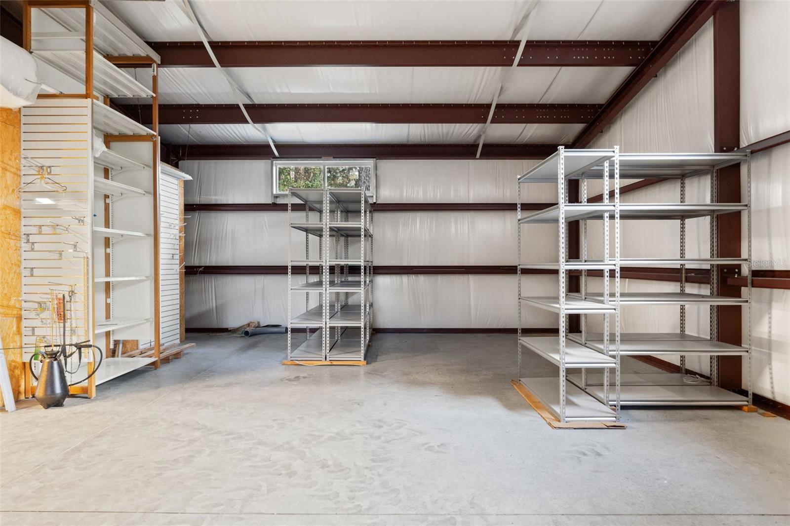 Image 40 of 41 For 3247 Saturn Road