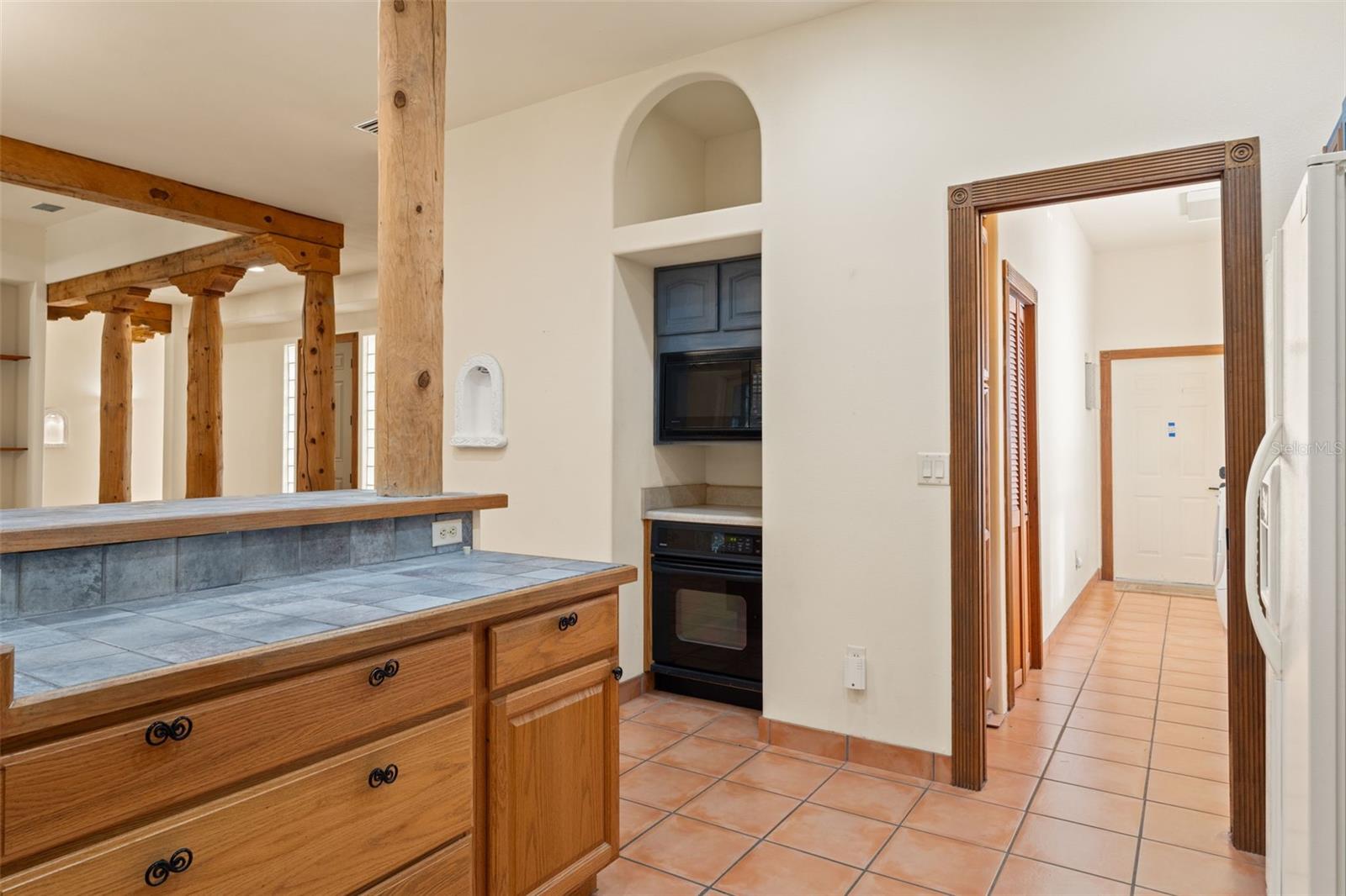 Image 8 of 41 For 3247 Saturn Road