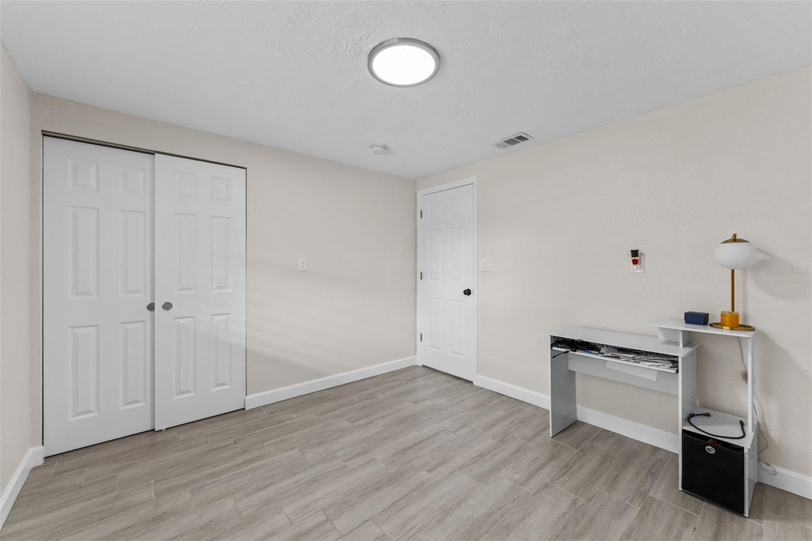 Image 18 of 28 For 5501 Denver Street Ne