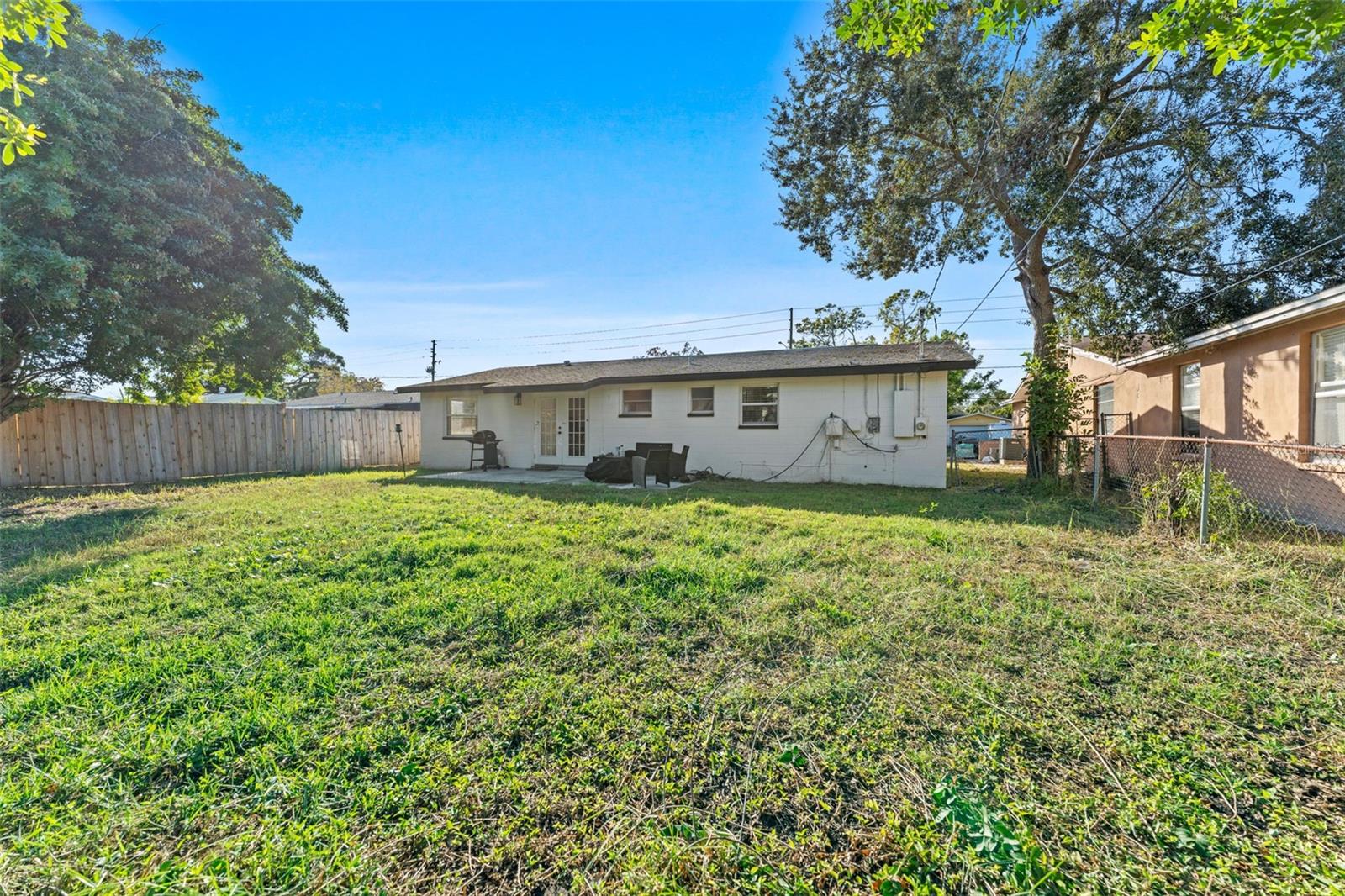 Image 23 of 28 For 5501 Denver Street Ne