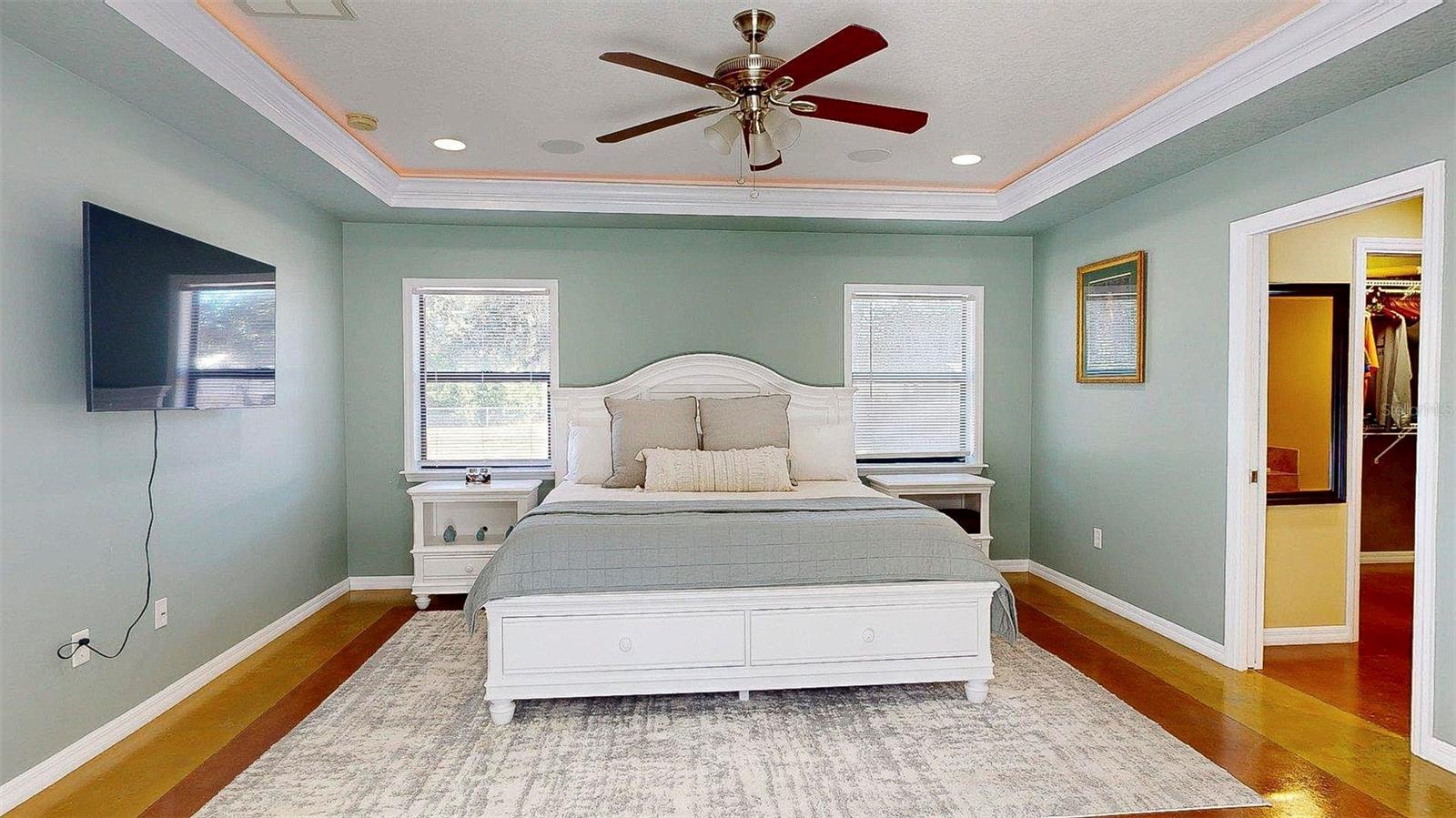 Image 11 of 50 For 12005 Deerfoot Place