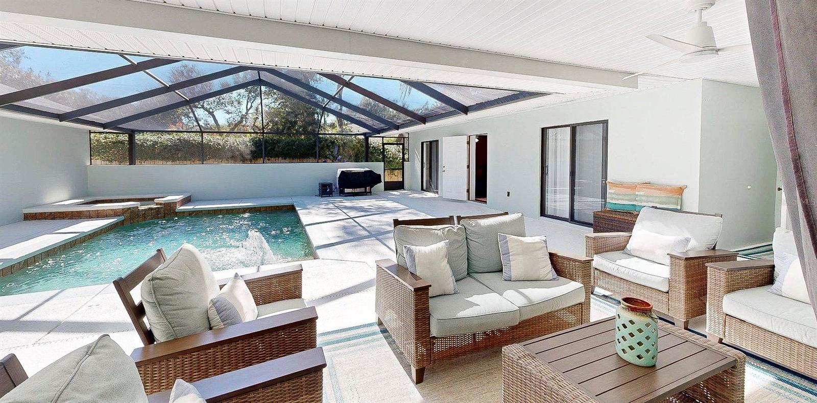 Image 19 of 50 For 12005 Deerfoot Place