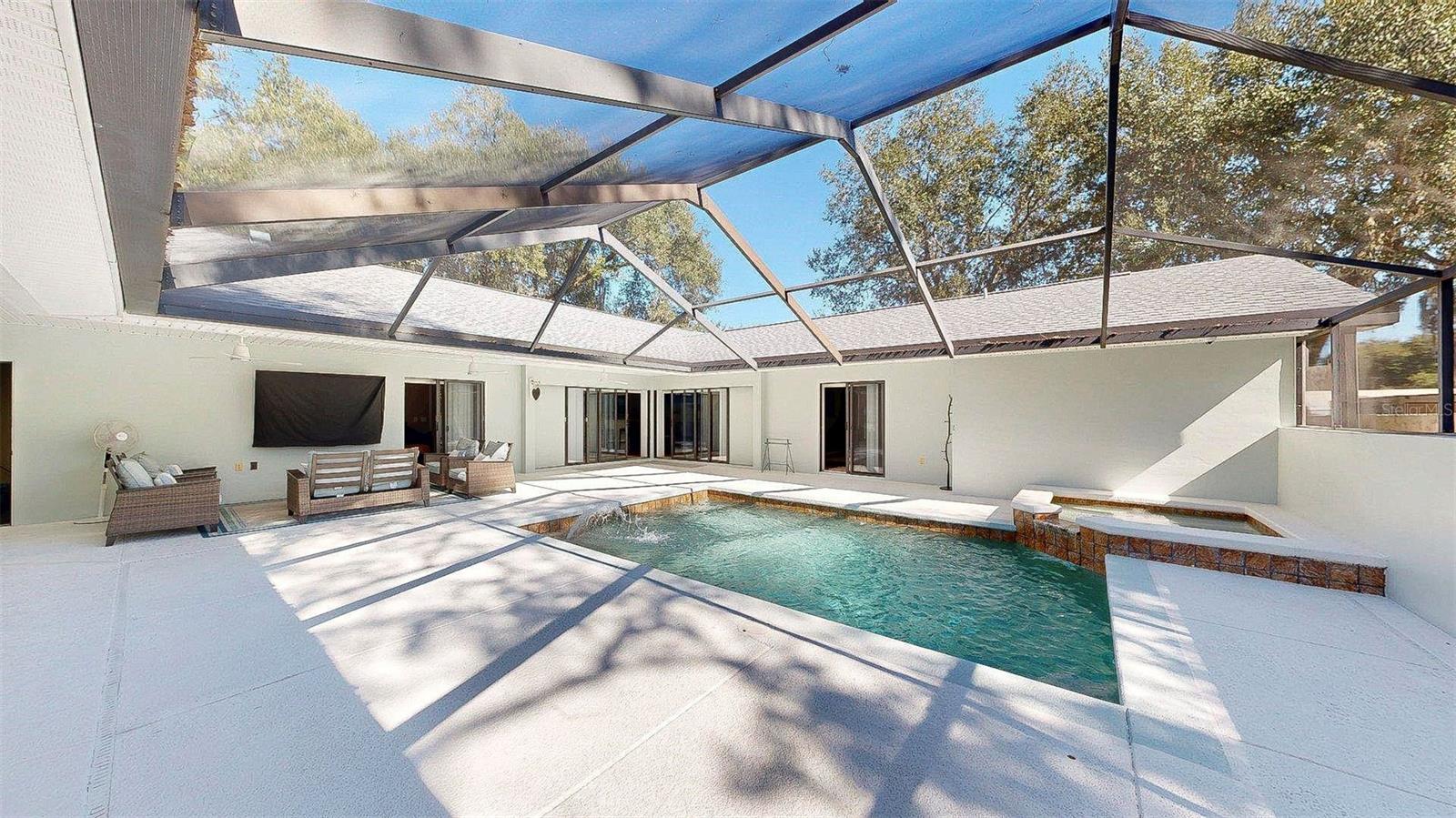 Image 23 of 50 For 12005 Deerfoot Place