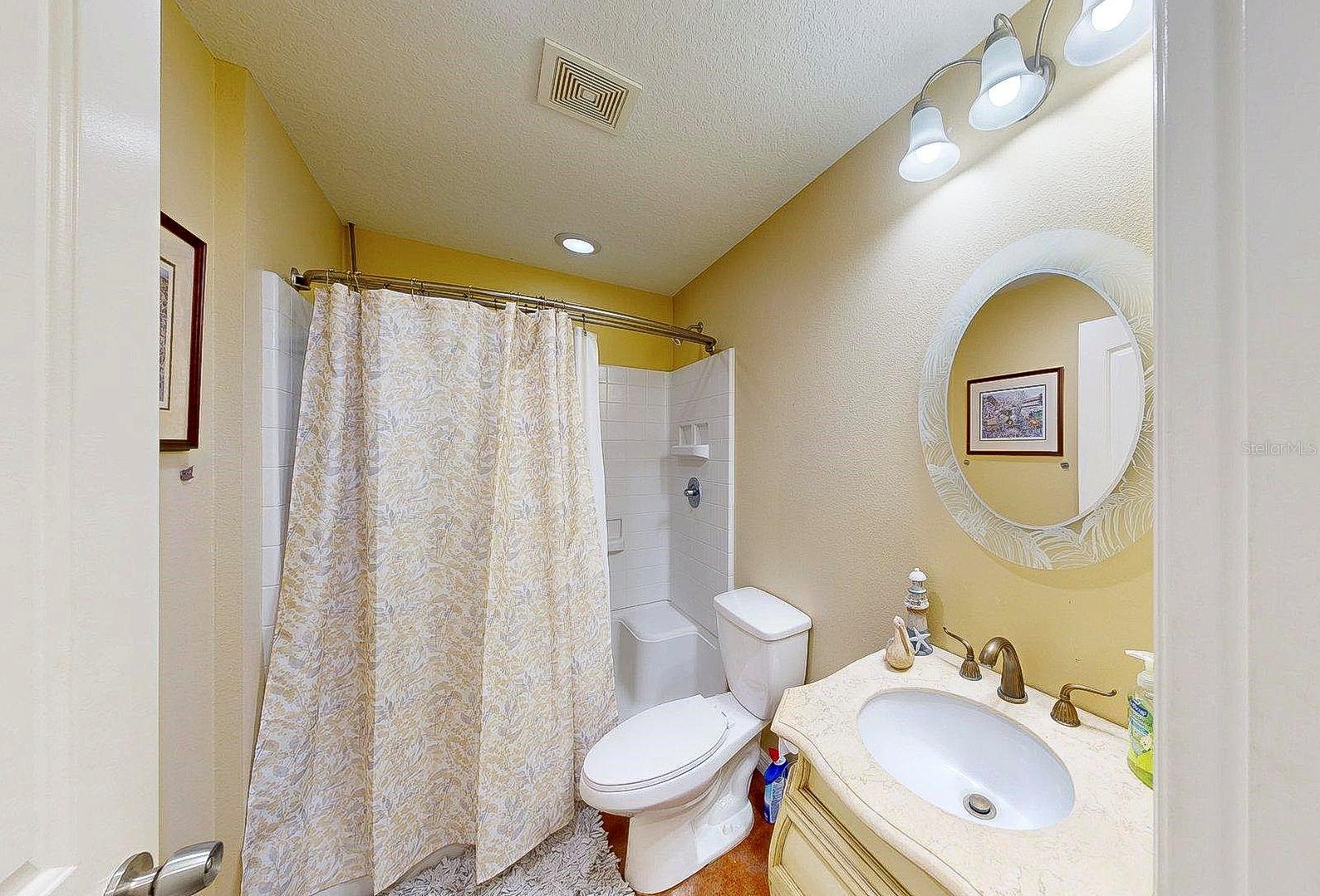 Image 28 of 50 For 12005 Deerfoot Place