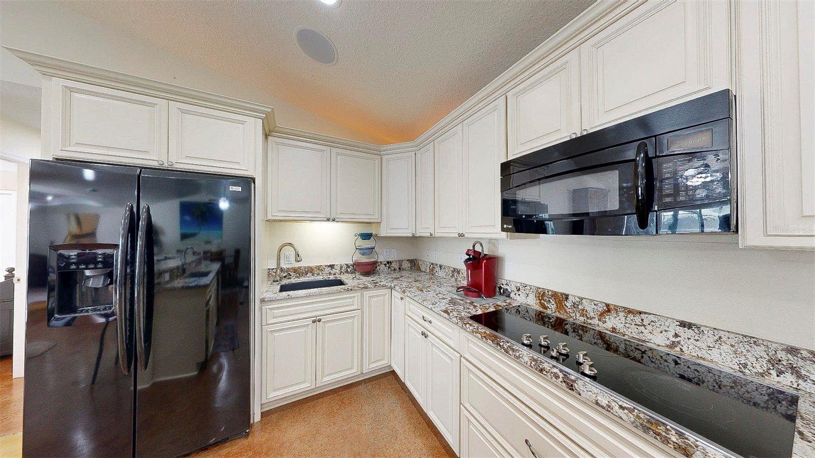 Image 6 of 50 For 12005 Deerfoot Place