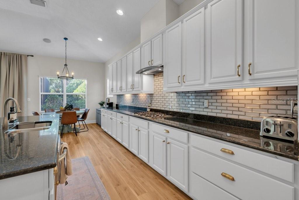 Image 15 of 52 For 5331 Sagecrest Drive