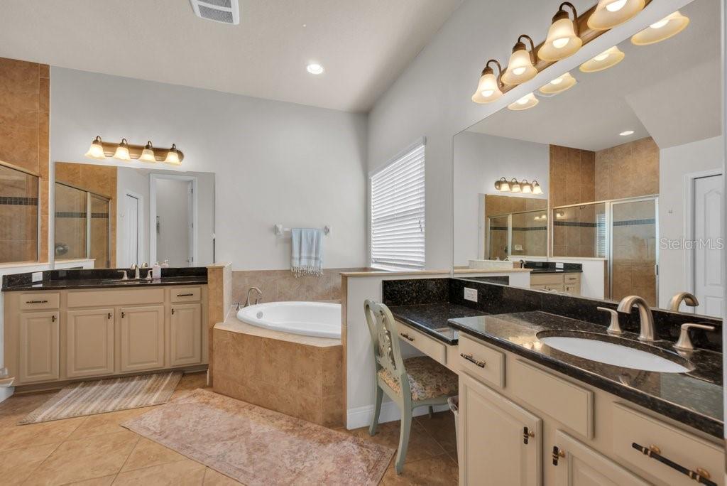 Image 19 of 52 For 5331 Sagecrest Drive