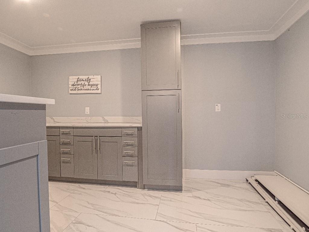 Image 23 of 35 For 6814 Glen Avenue