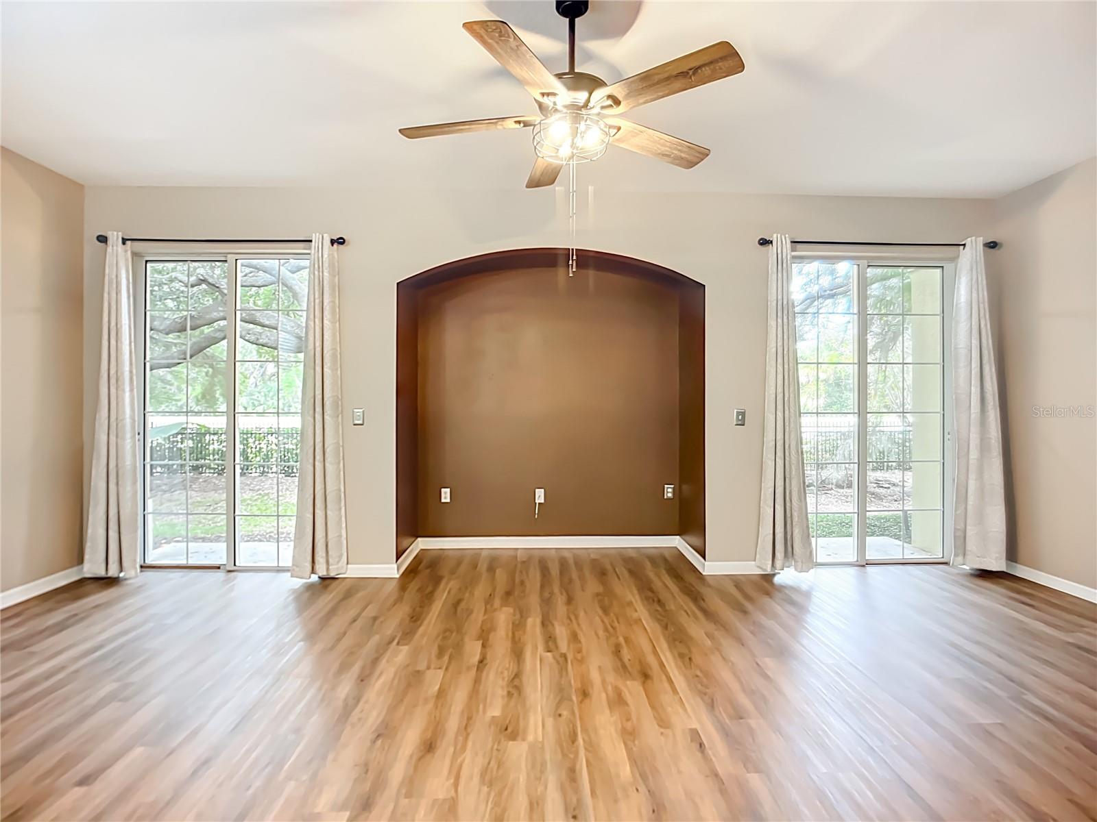 Image 11 of 45 For 6811 Breezy Palm Drive