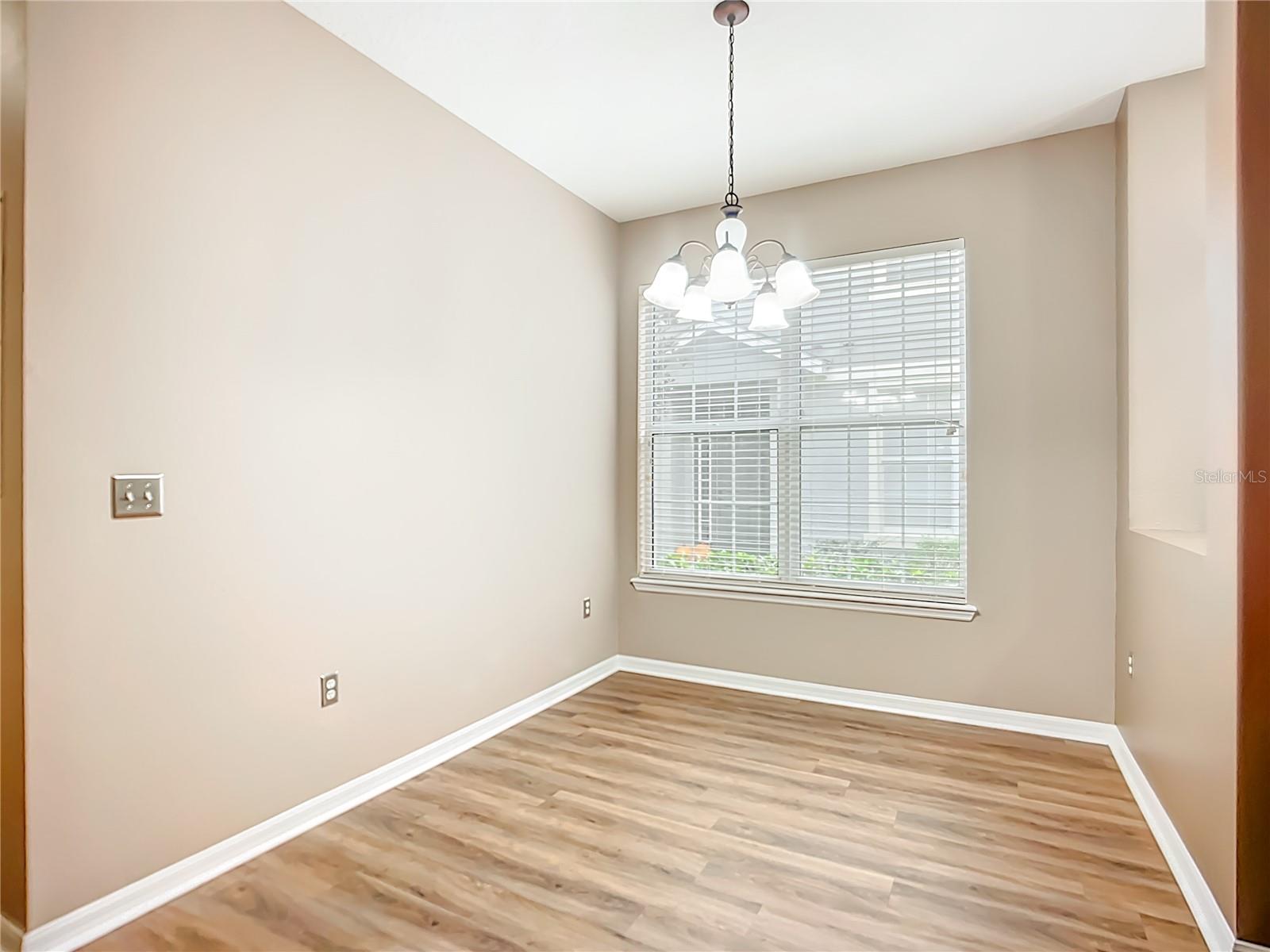 Image 19 of 45 For 6811 Breezy Palm Drive