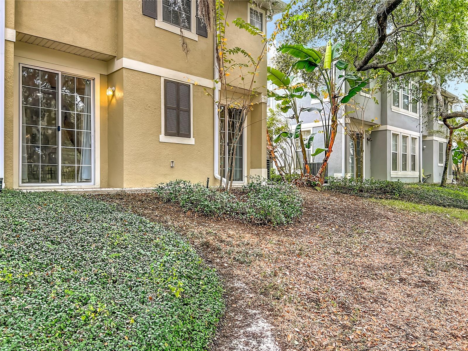 Image 5 of 45 For 6811 Breezy Palm Drive