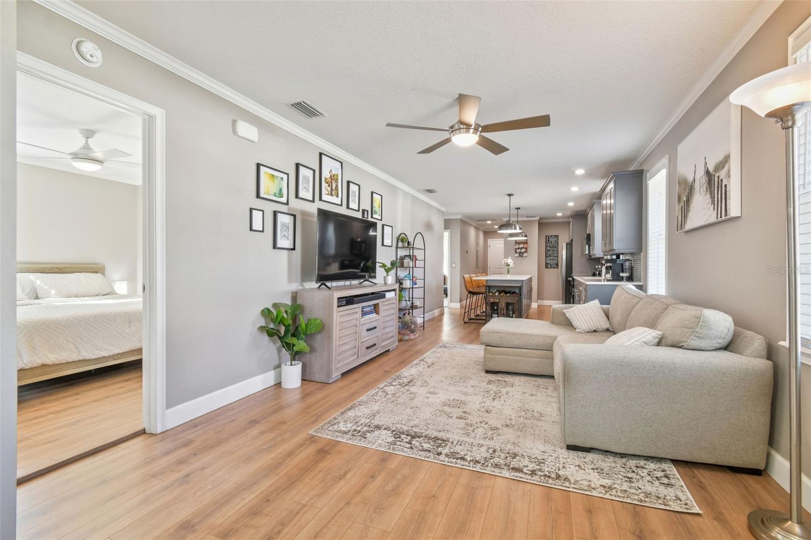 Image 12 of 50 For 8120 El Portal Drive