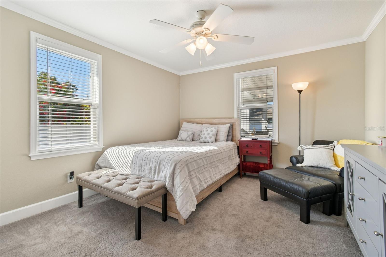 Image 27 of 50 For 8120 El Portal Drive