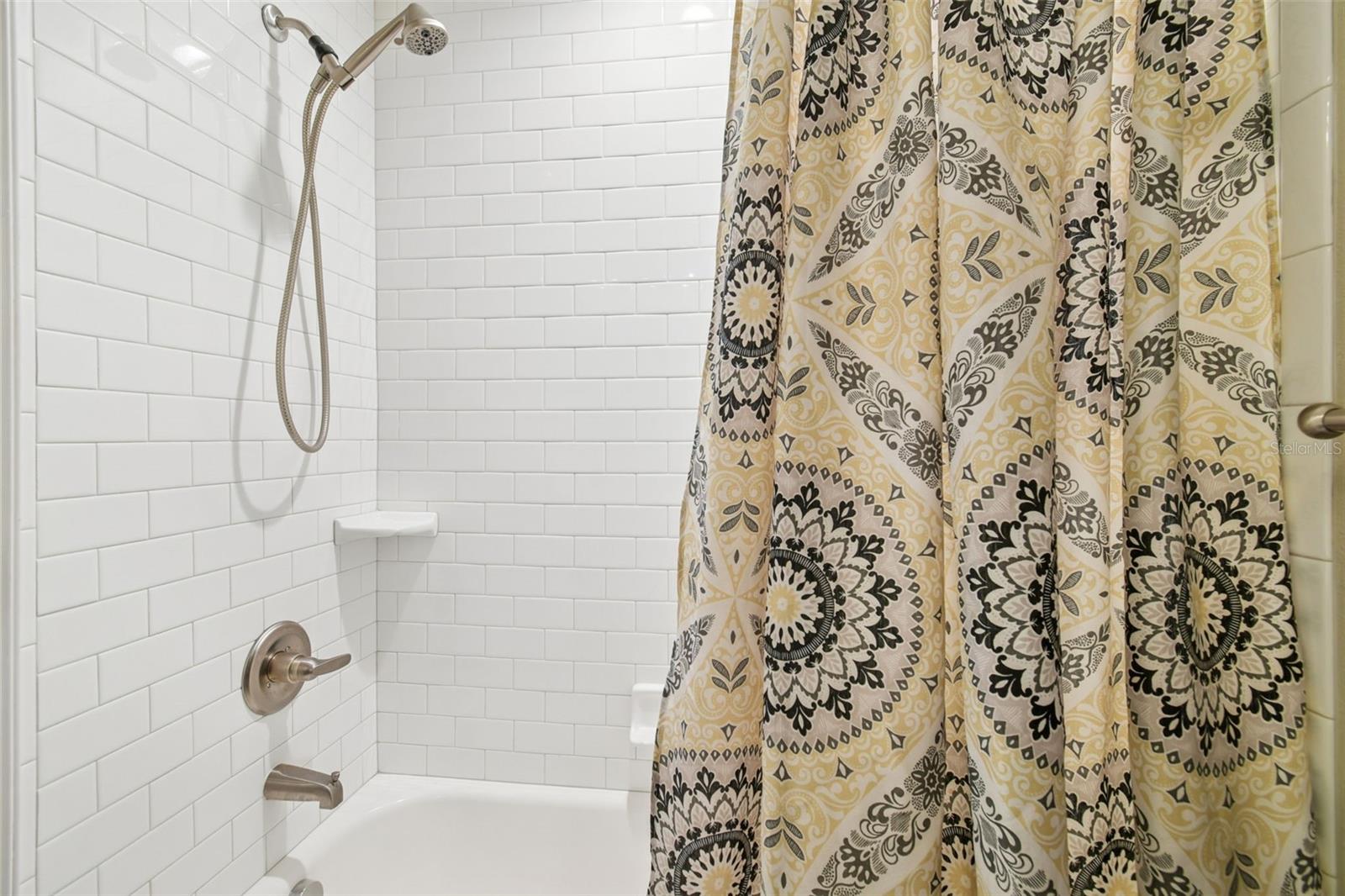 Image 30 of 50 For 8120 El Portal Drive