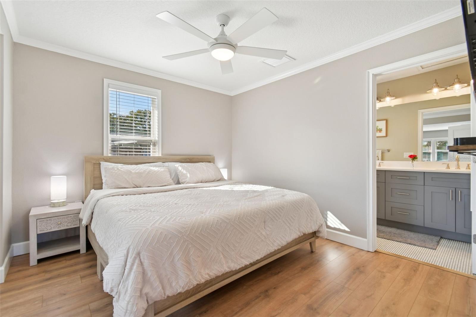 Image 4 of 50 For 8120 El Portal Drive