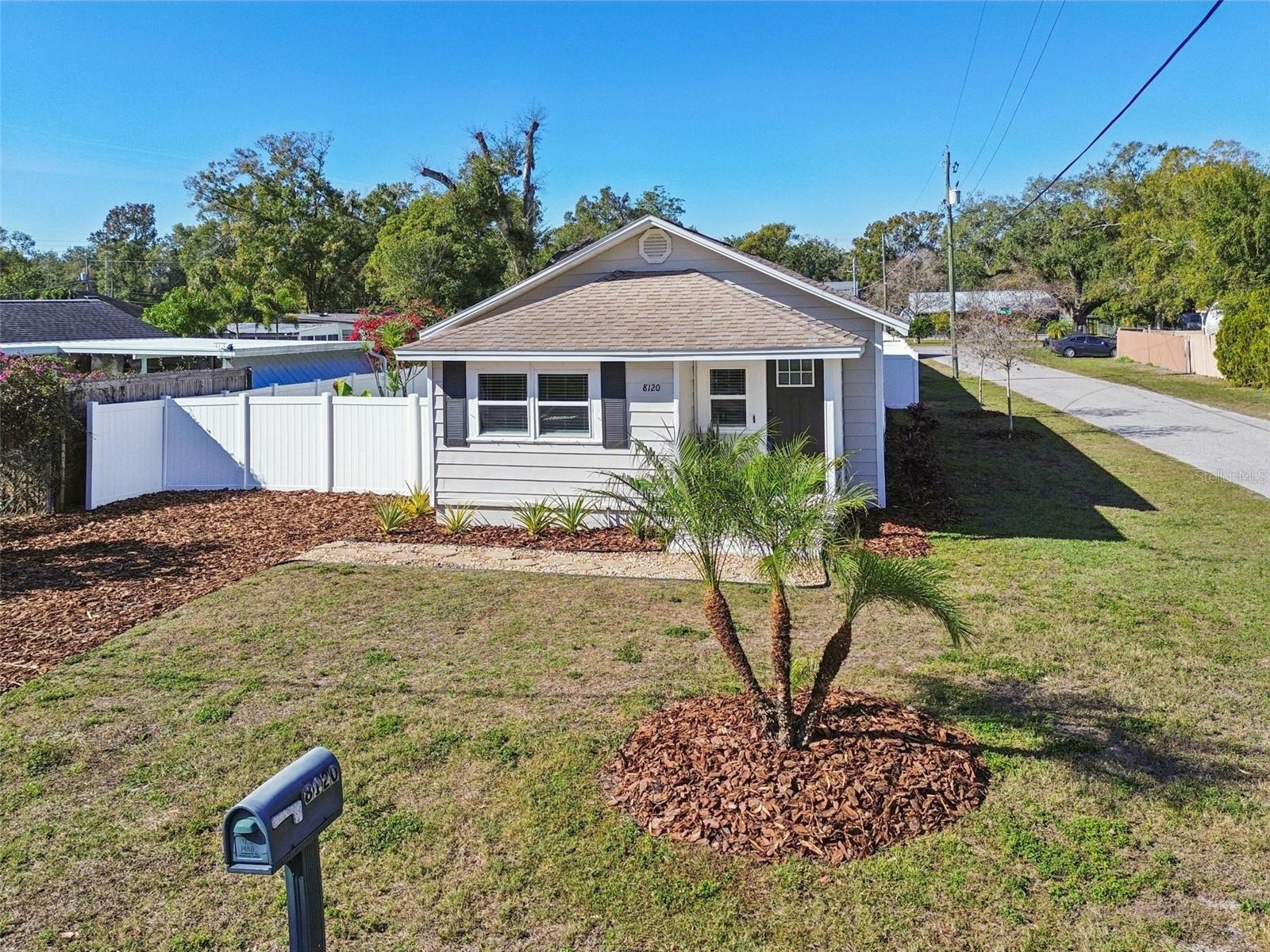 Image 48 of 50 For 8120 El Portal Drive