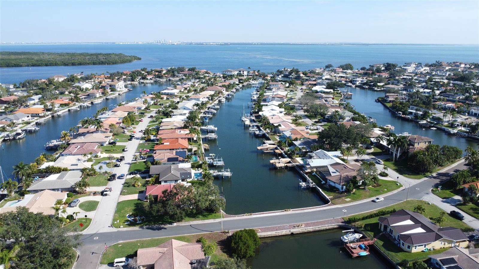 Image 65 of 81 For 2001 Massachusetts Avenue Ne