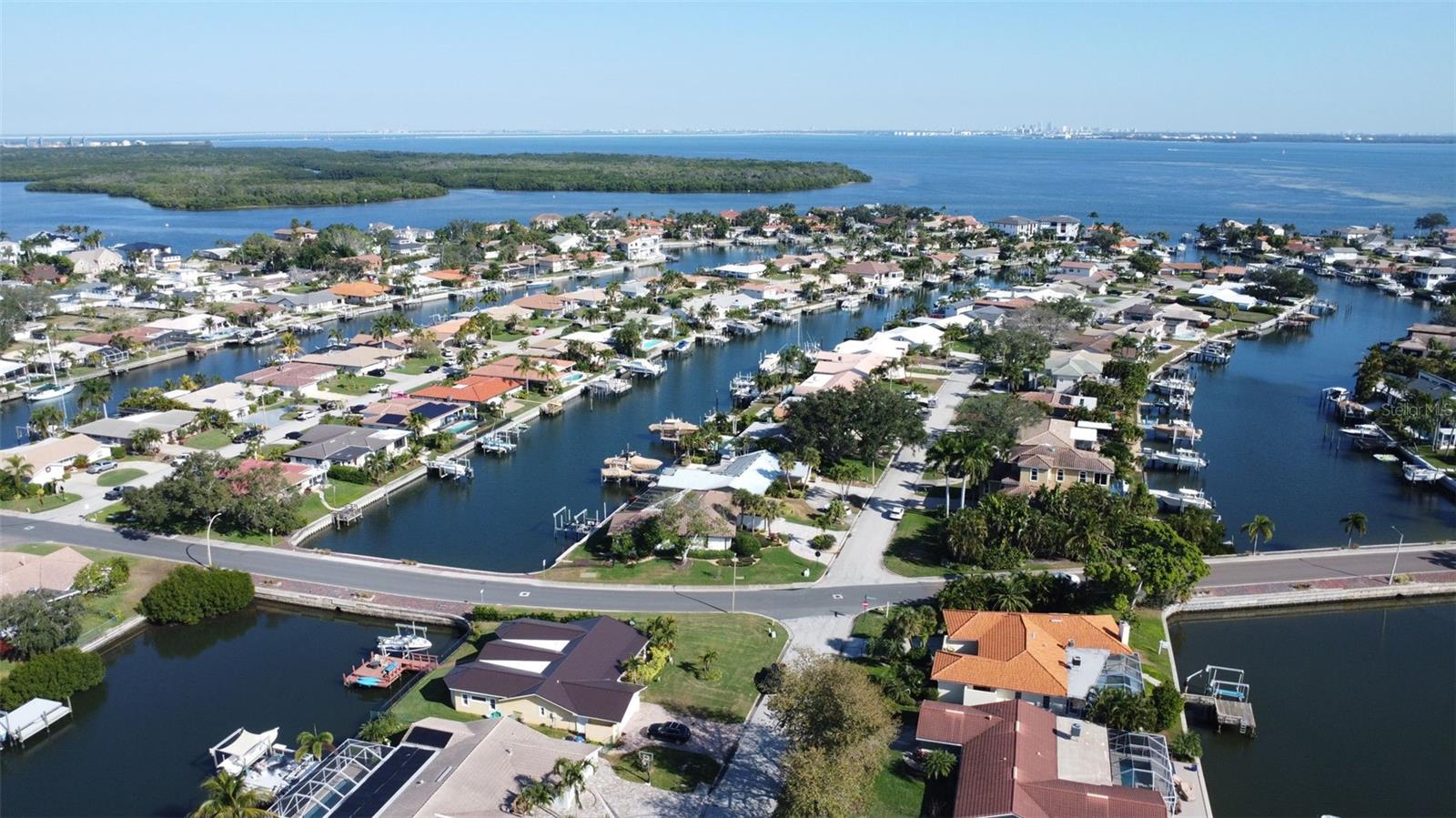 Image 66 of 81 For 2001 Massachusetts Avenue Ne