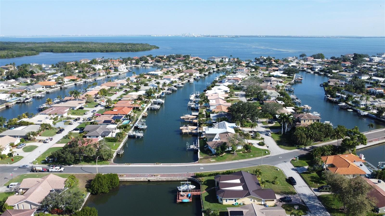 Image 67 of 81 For 2001 Massachusetts Avenue Ne