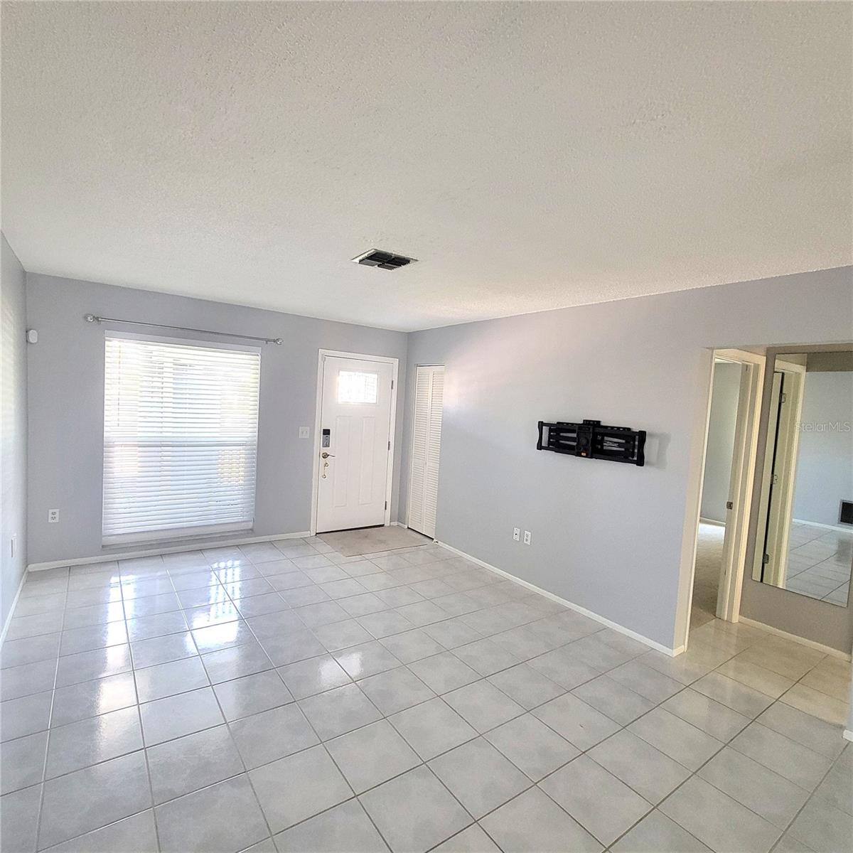 Image 11 of 53 For 4309 Huron Lane