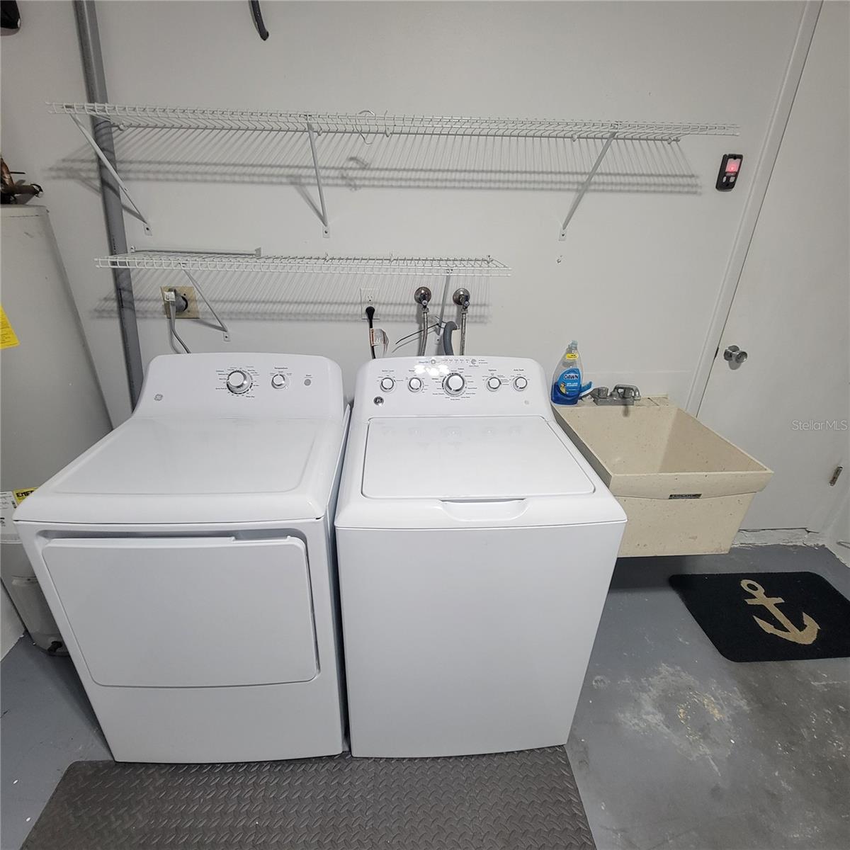 Image 42 of 53 For 4309 Huron Lane