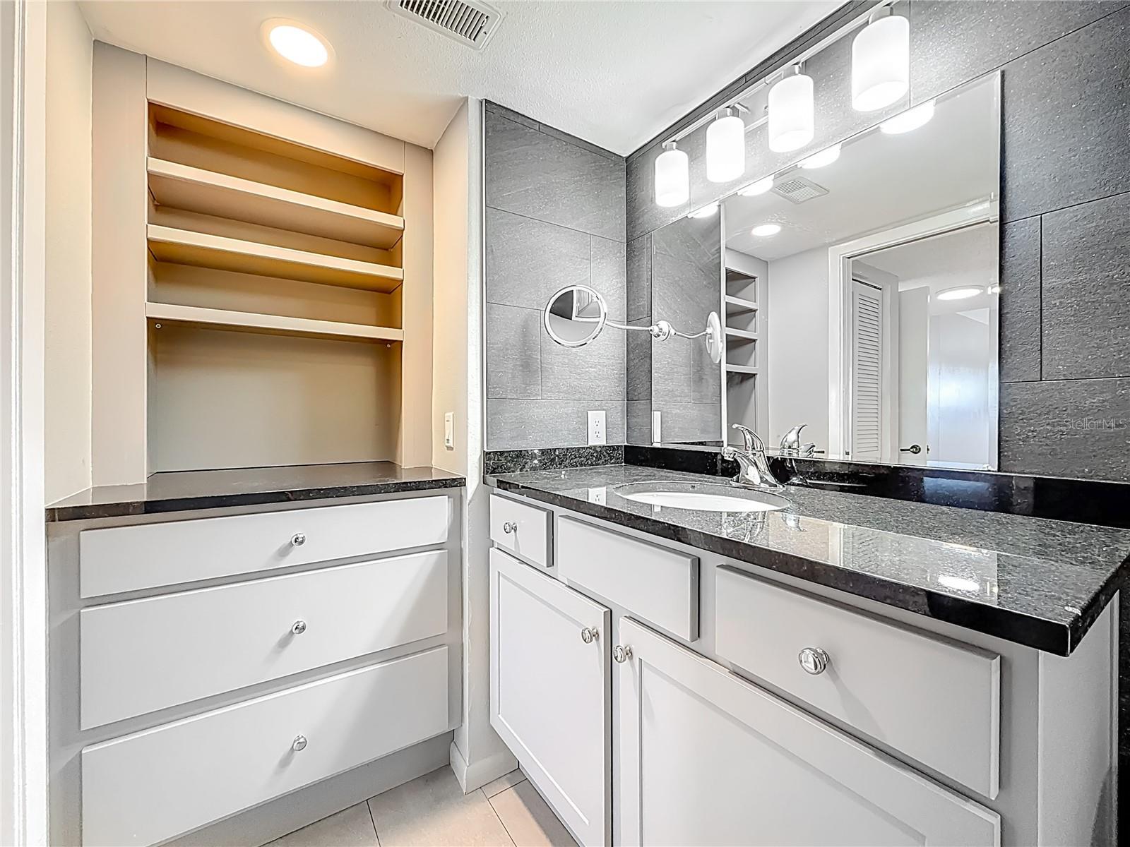 Image 28 of 36 For 5400 Park Street N 607