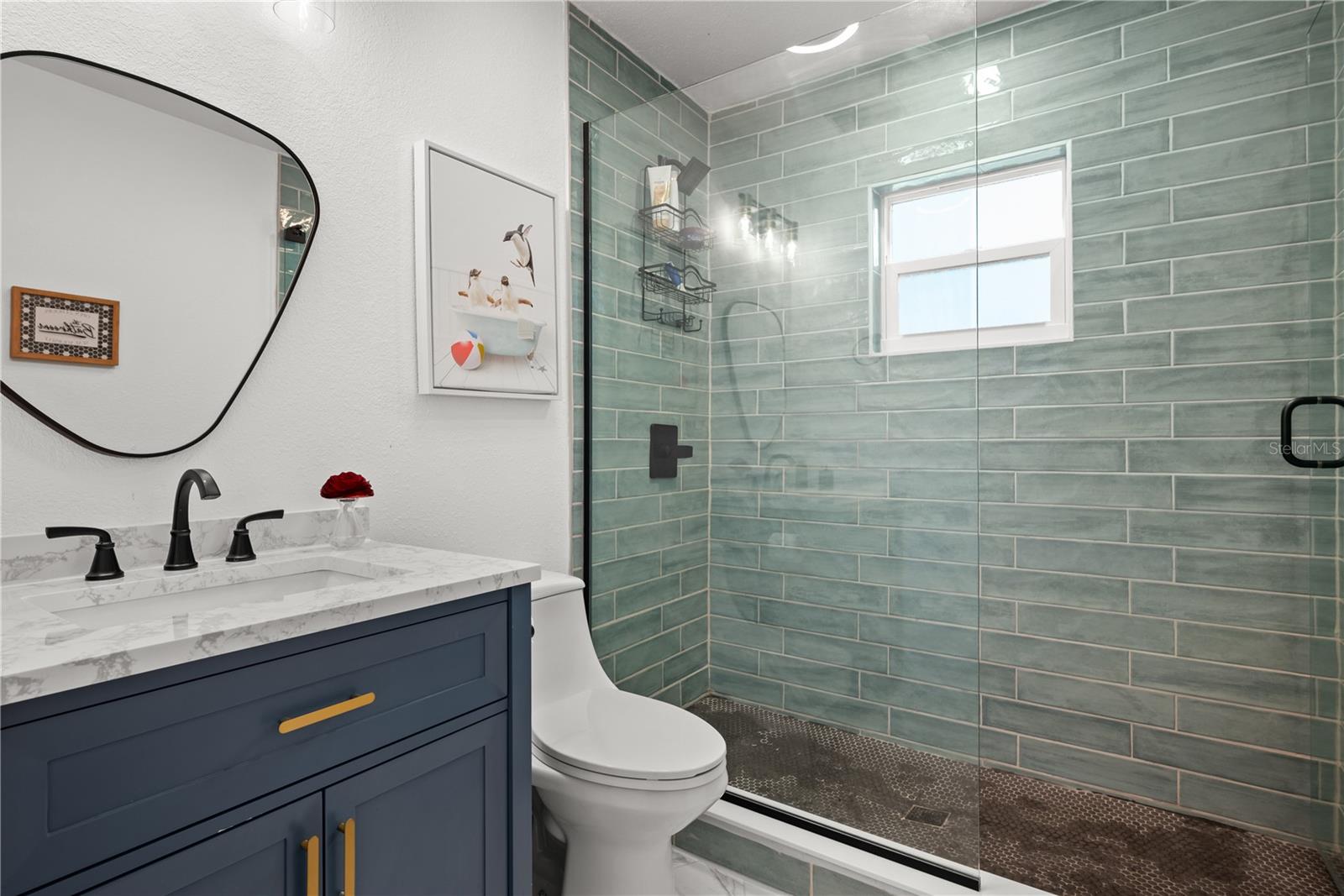 Image 18 of 48 For 14032 Bayshore Drive