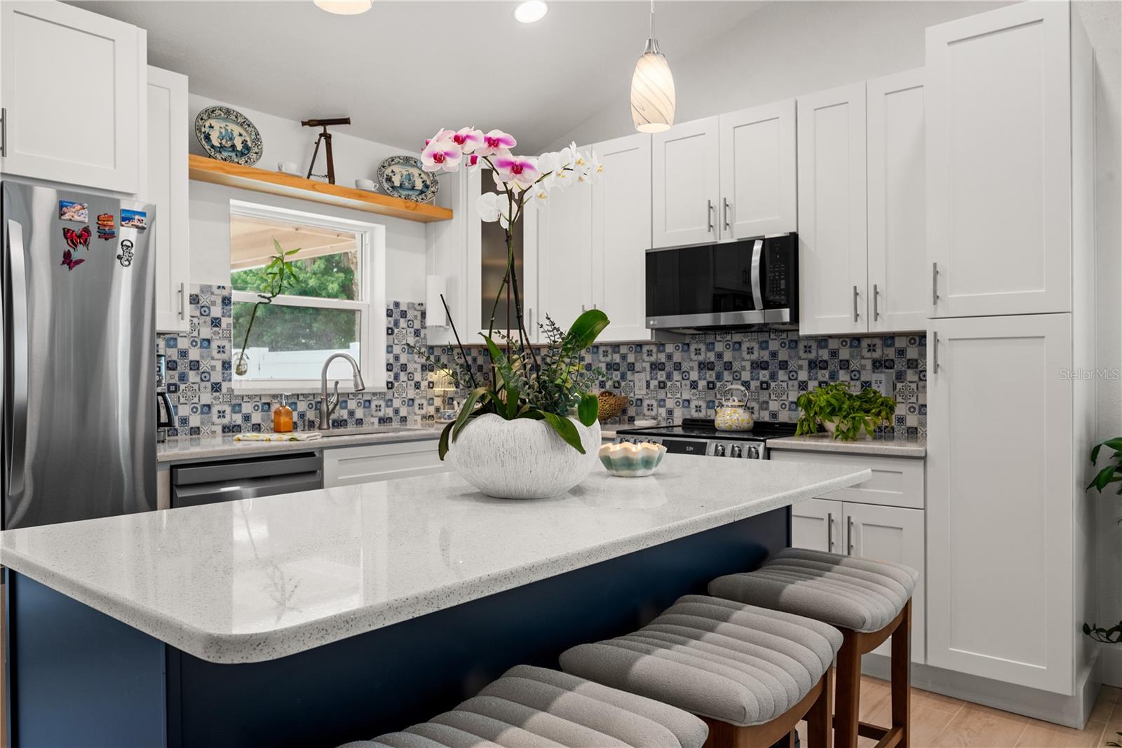 Image 5 of 48 For 14032 Bayshore Drive