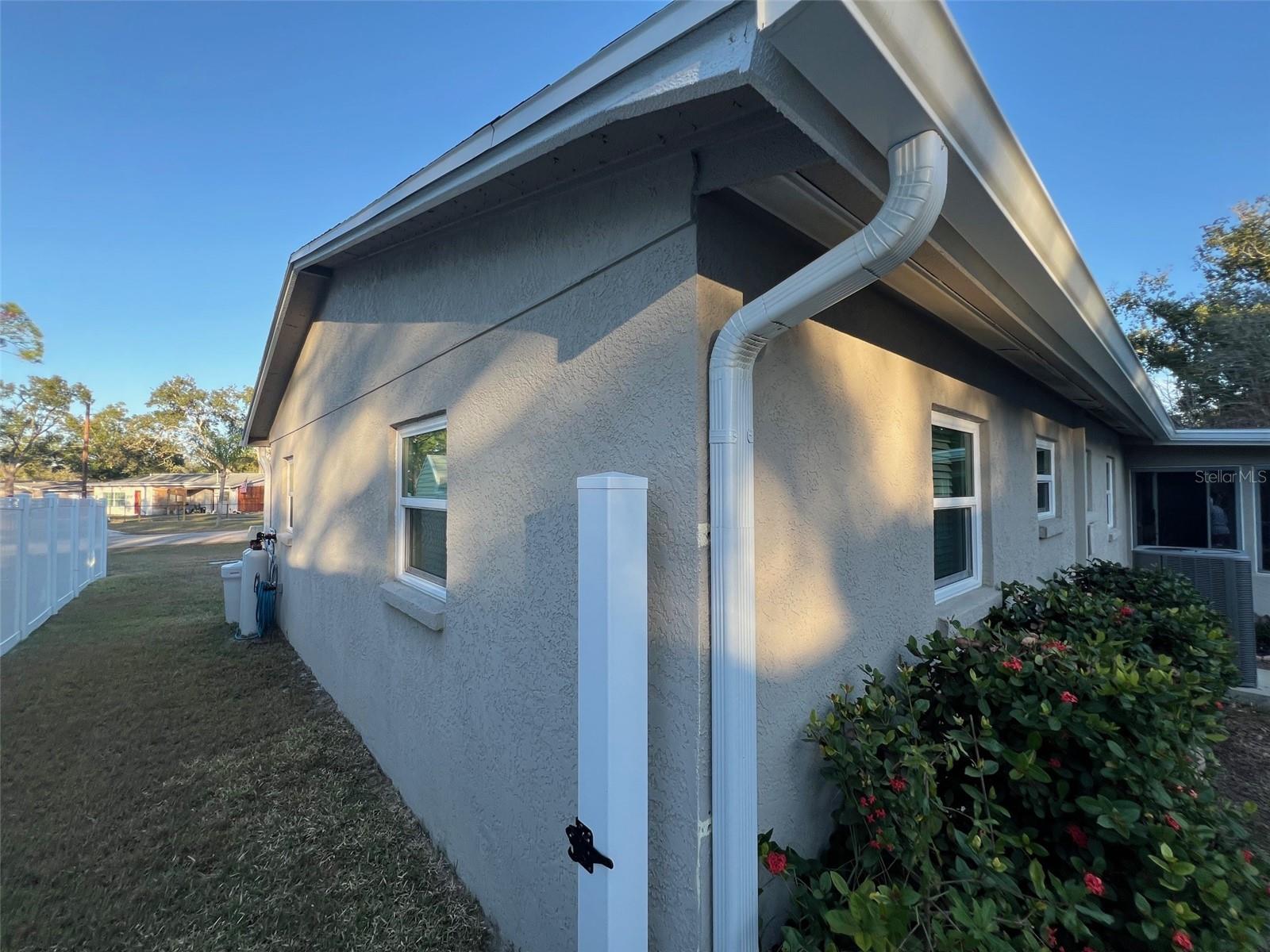 Image 7 of 35 For 9328 Forest Hills