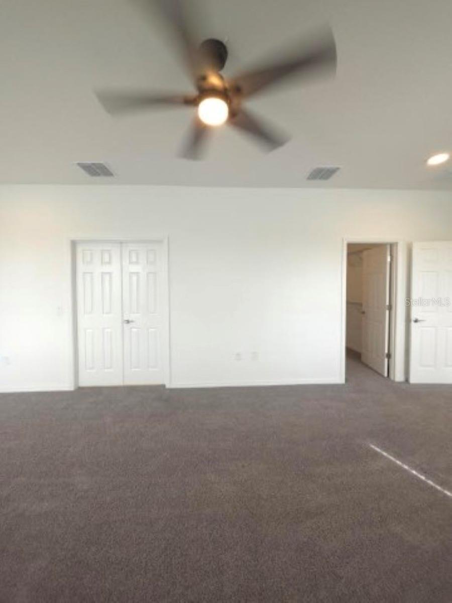 Image 16 of 41 For 10715 New Morning Drive