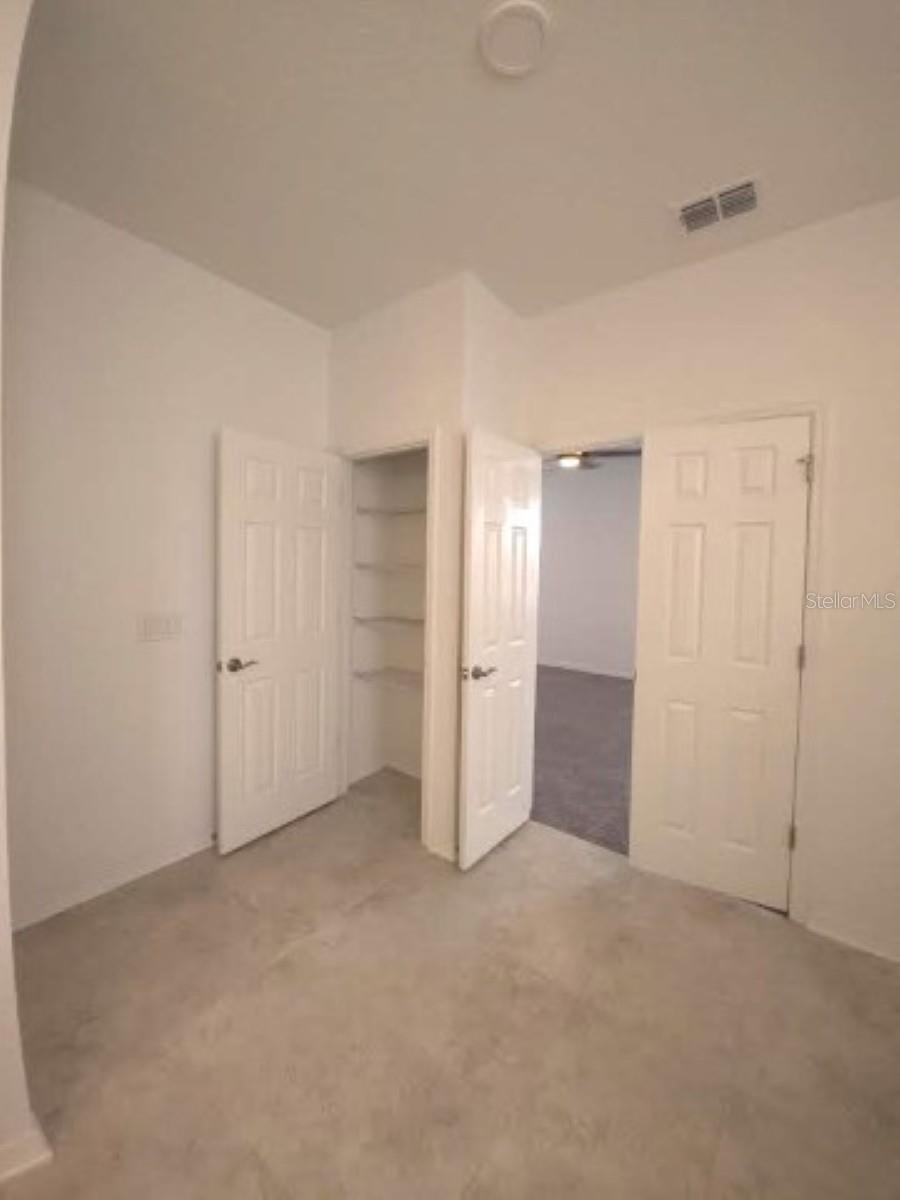 Image 24 of 41 For 10715 New Morning Drive