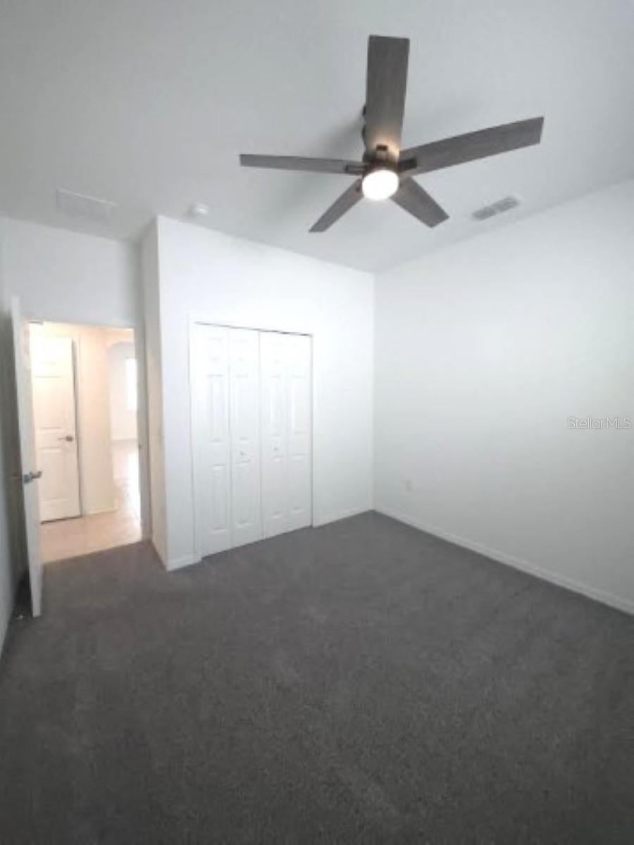 Image 27 of 41 For 10715 New Morning Drive