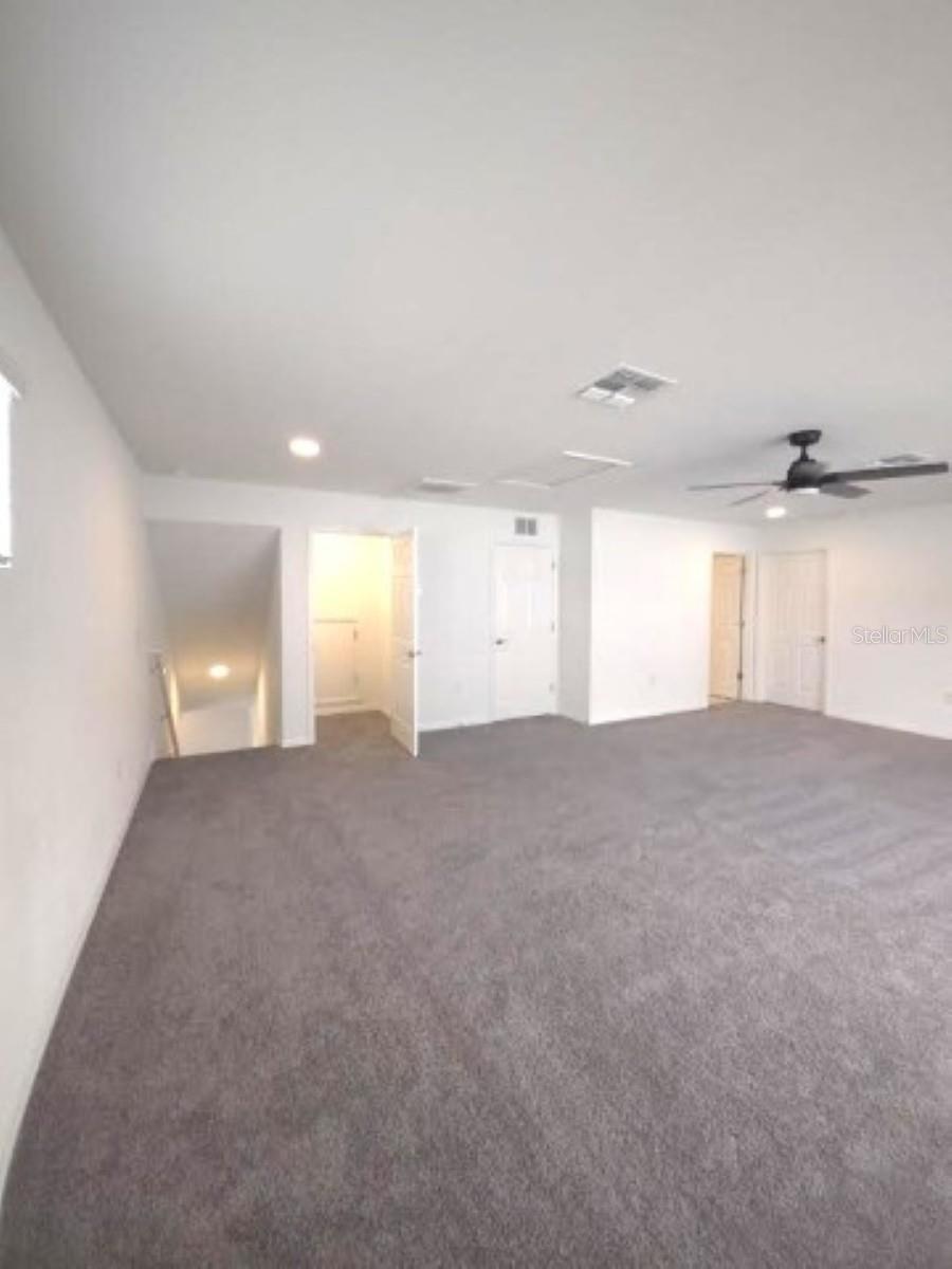 Image 40 of 41 For 10715 New Morning Drive