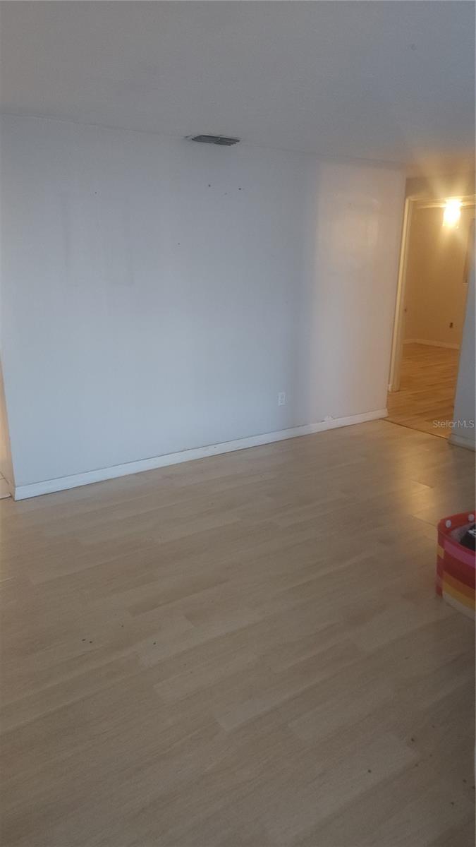 Image 5 of 10 For 8416 Liman Drive