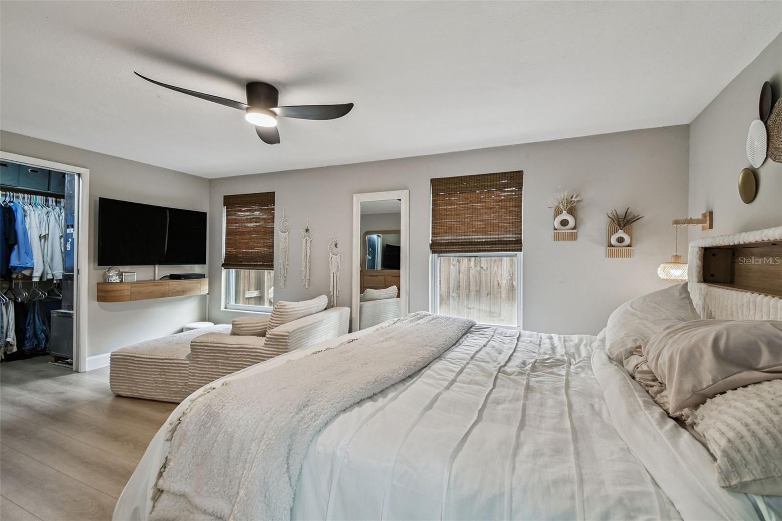 Image 15 of 63 For 49 Valencia Circle