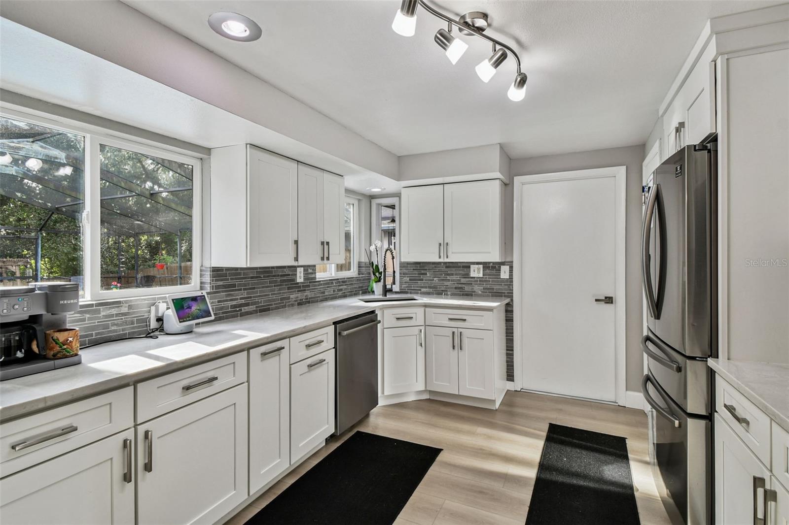 Image 33 of 63 For 49 Valencia Circle