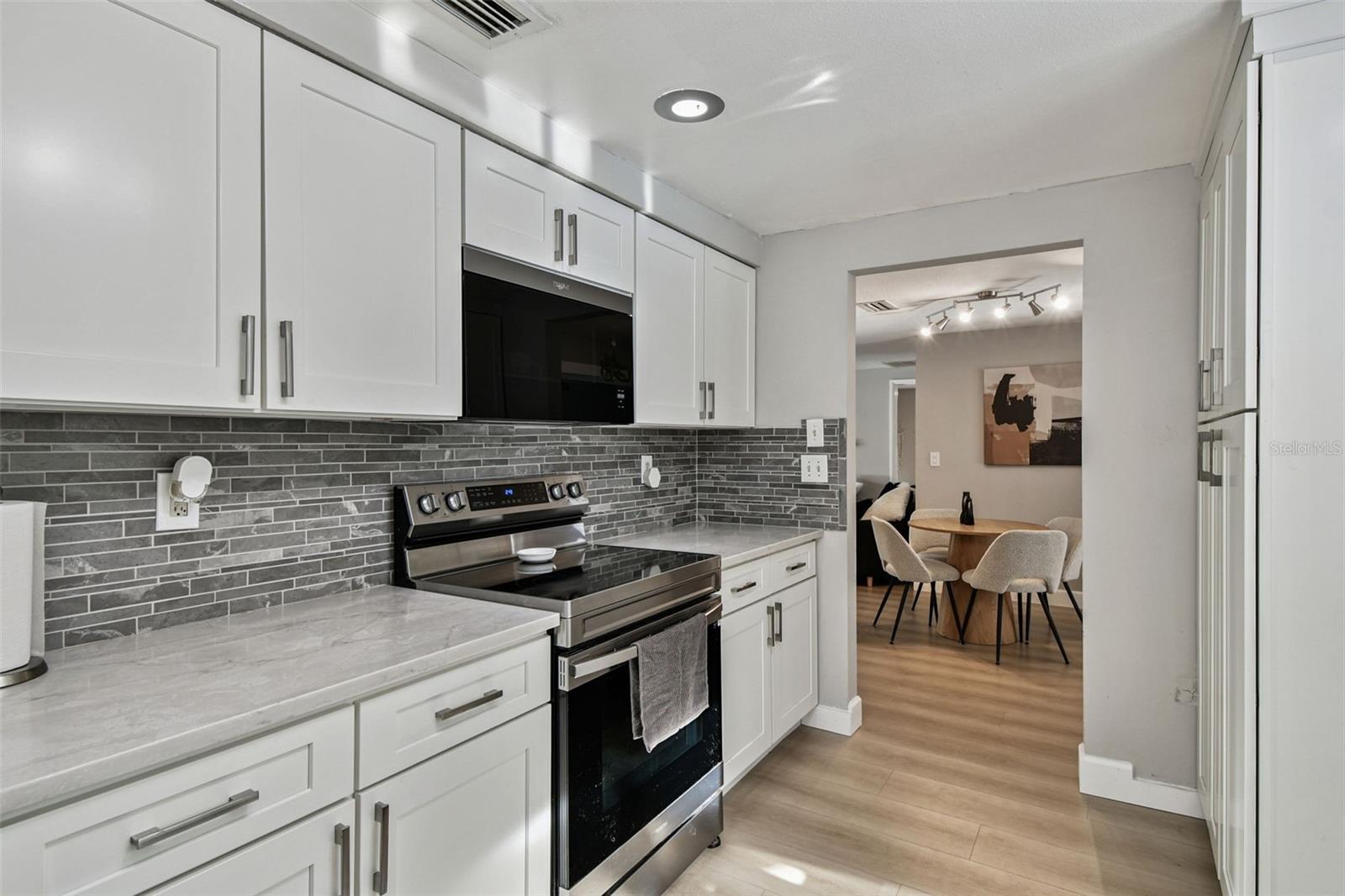 Image 36 of 63 For 49 Valencia Circle