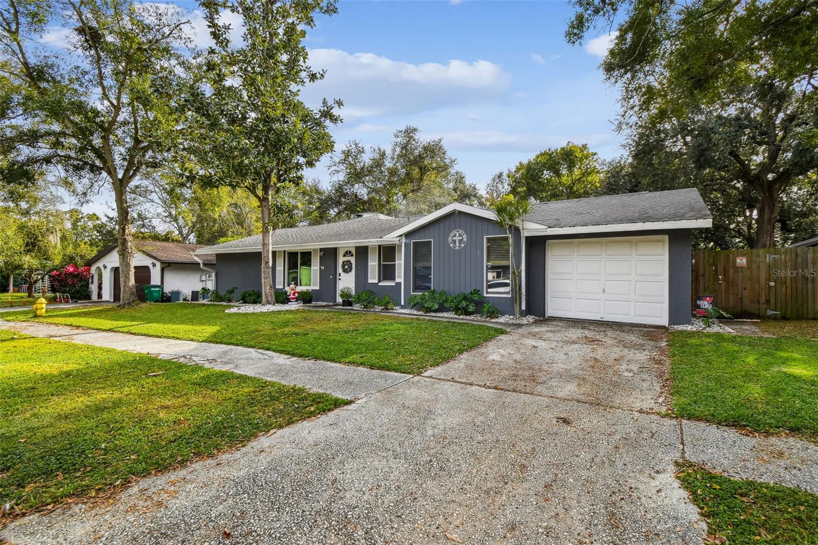 Image 6 of 63 For 49 Valencia Circle