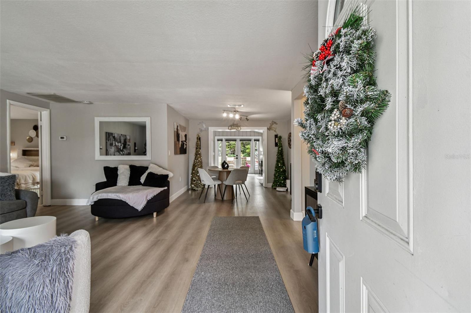 Image 8 of 63 For 49 Valencia Circle