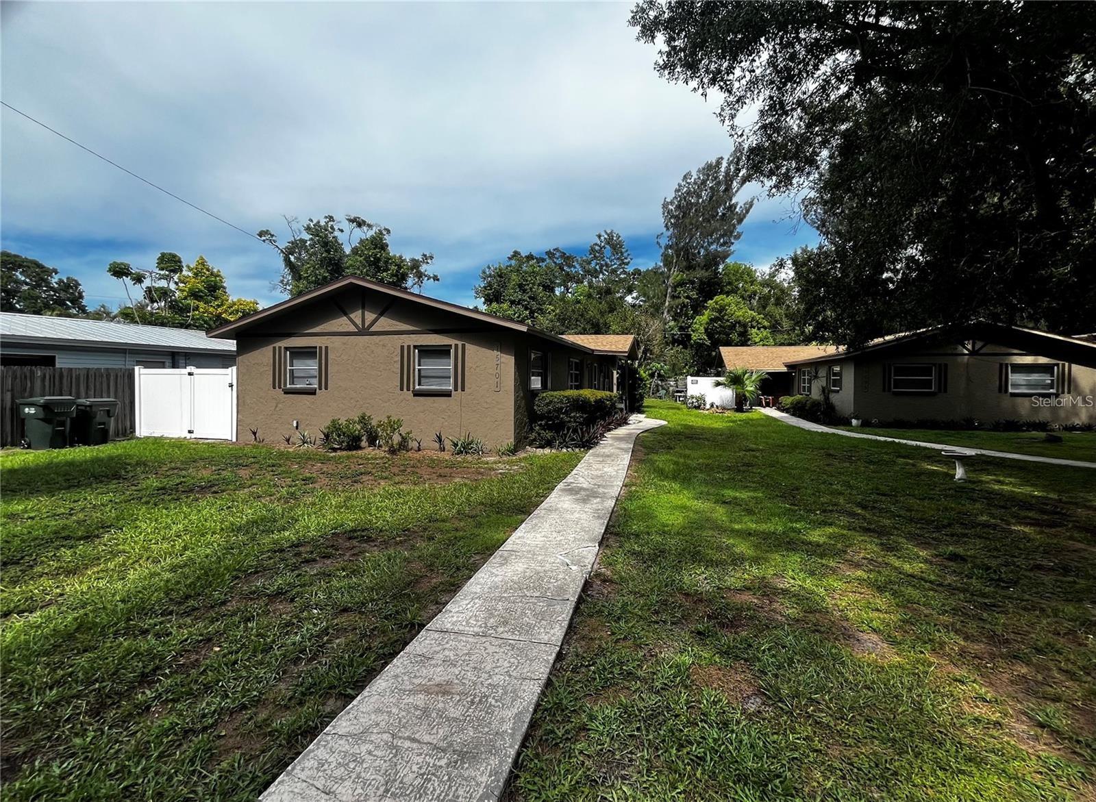 Image 2 of 35 For 15701 Waverly Street 2