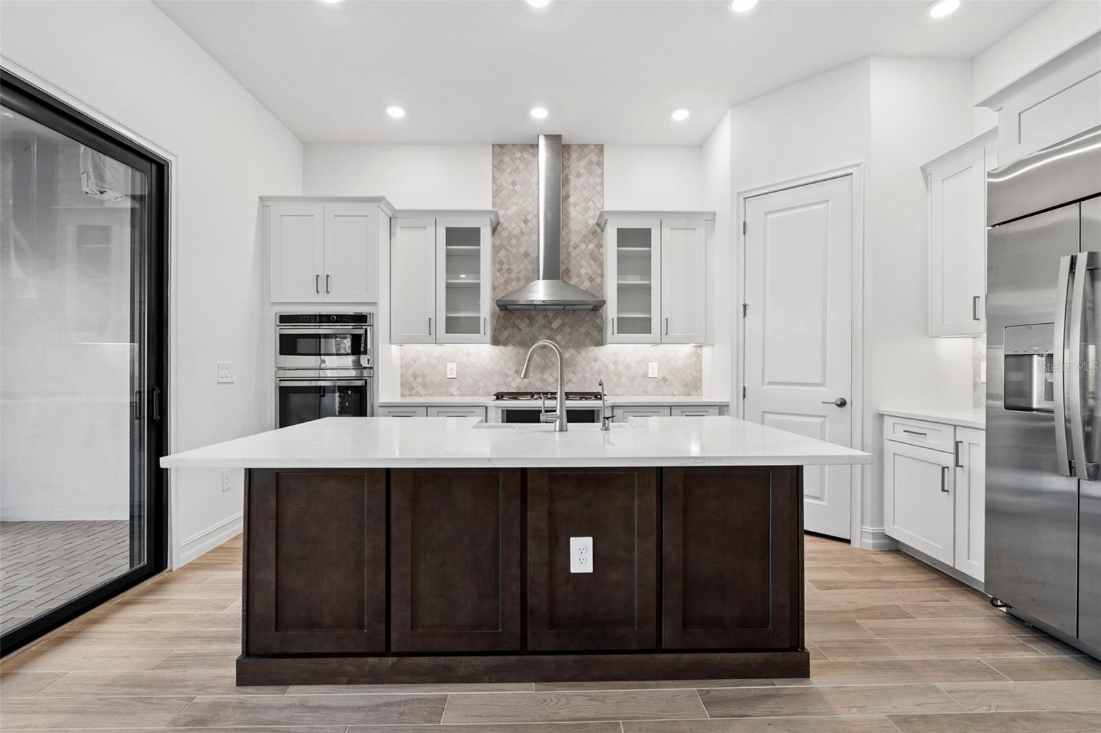 Image 17 of 99 For 1109 Seagrape Drive