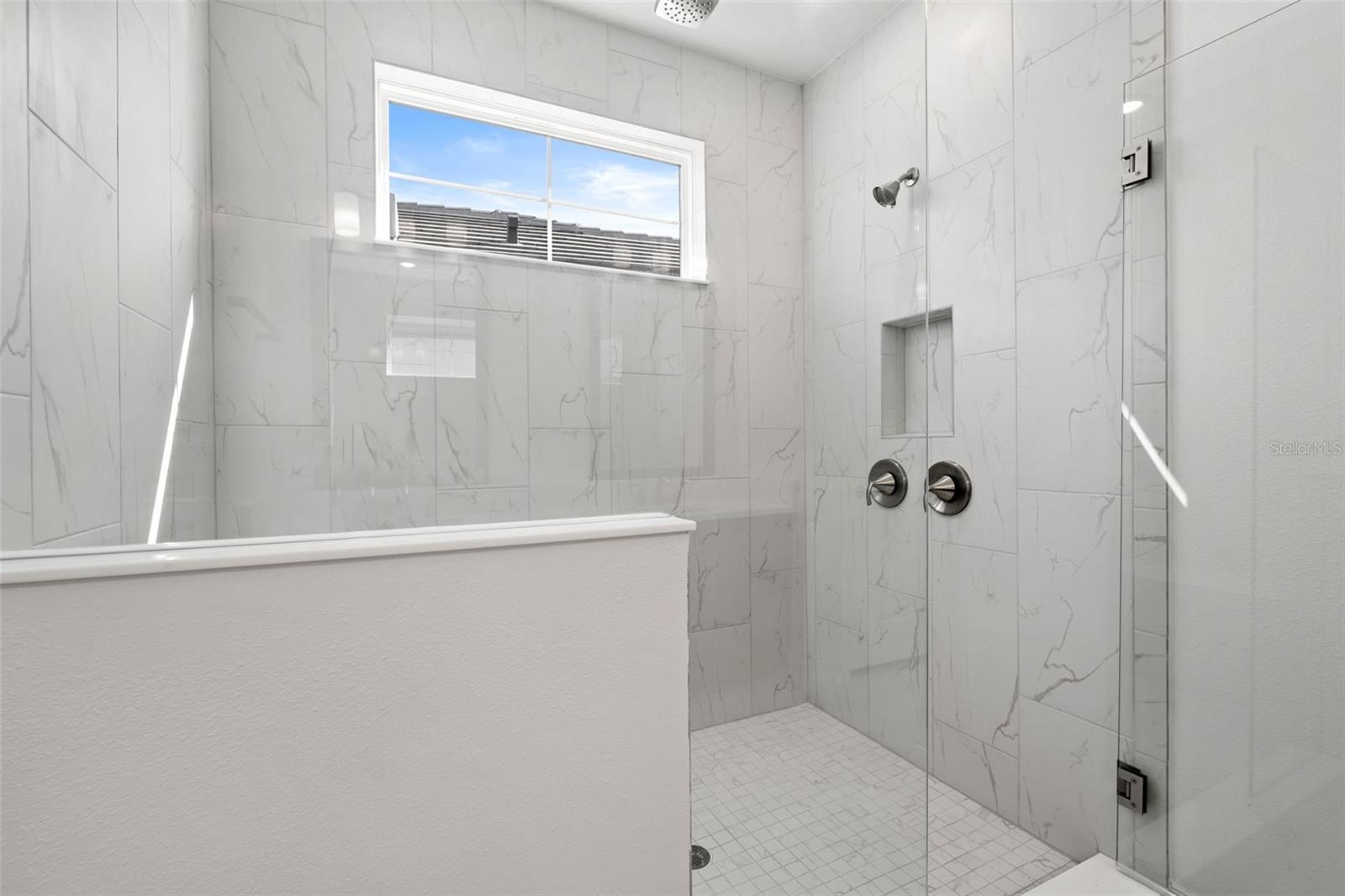 Image 42 of 99 For 1109 Seagrape Drive