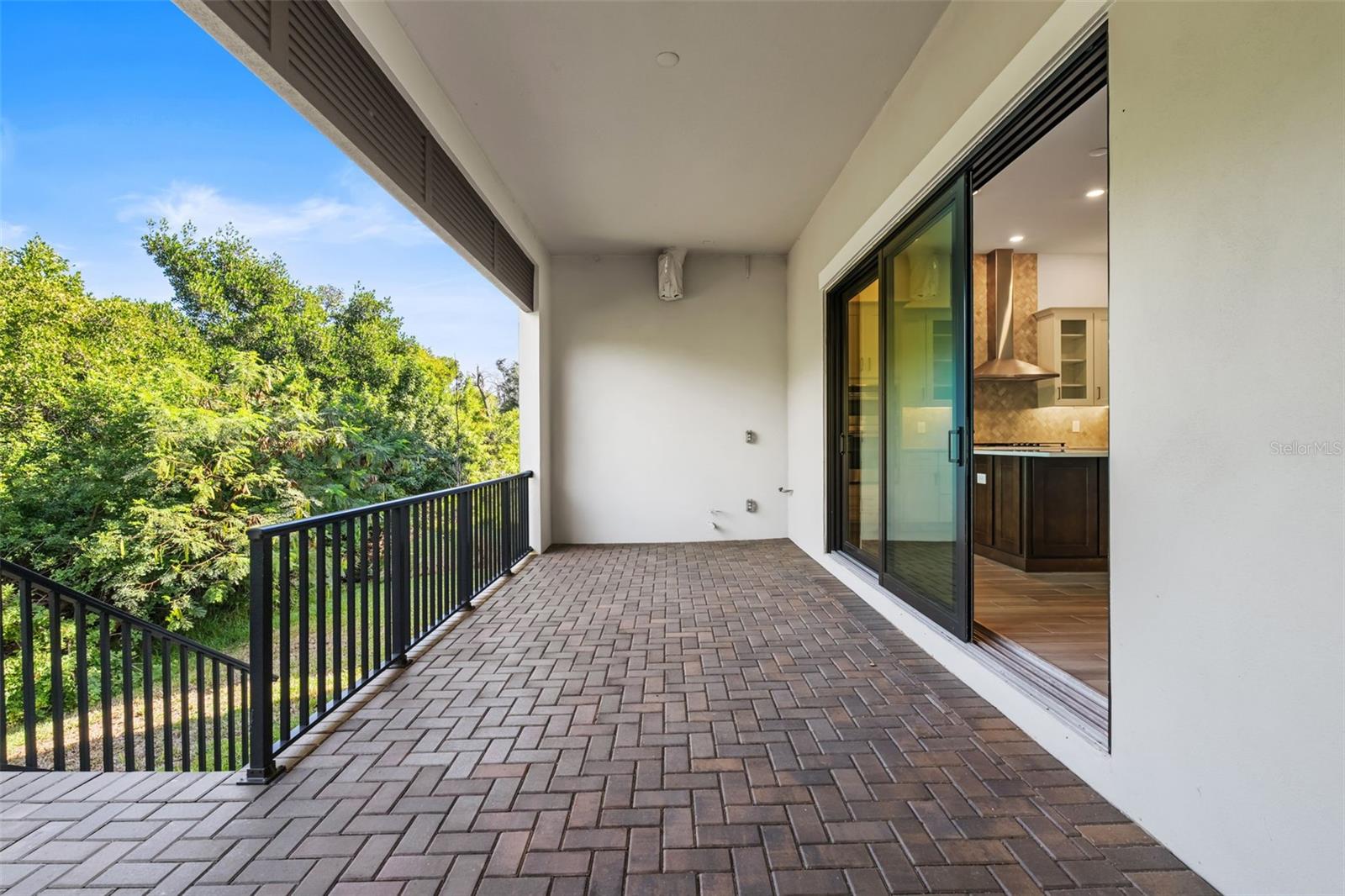 Image 60 of 99 For 1109 Seagrape Drive