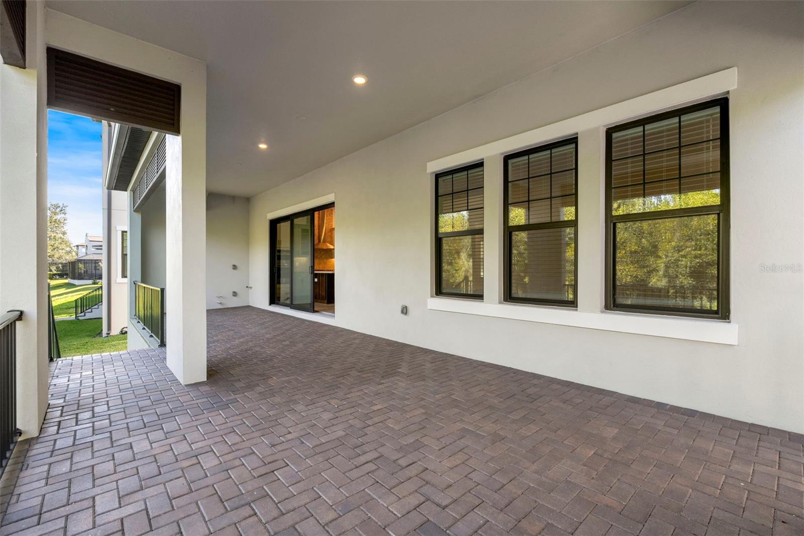 Image 64 of 99 For 1109 Seagrape Drive