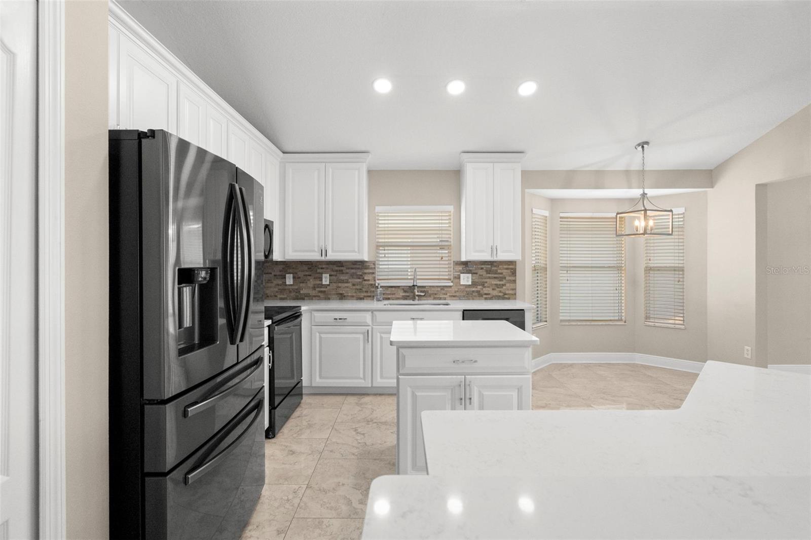 Image 9 of 24 For 27422 Edenfield Drive