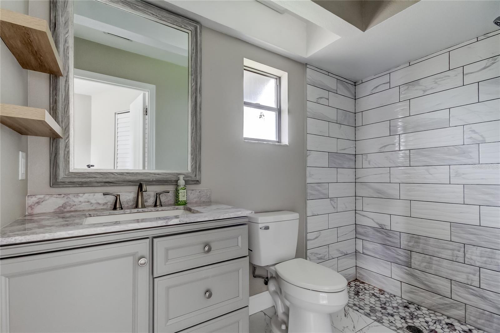 Image 25 of 49 For 206 Bedford Street