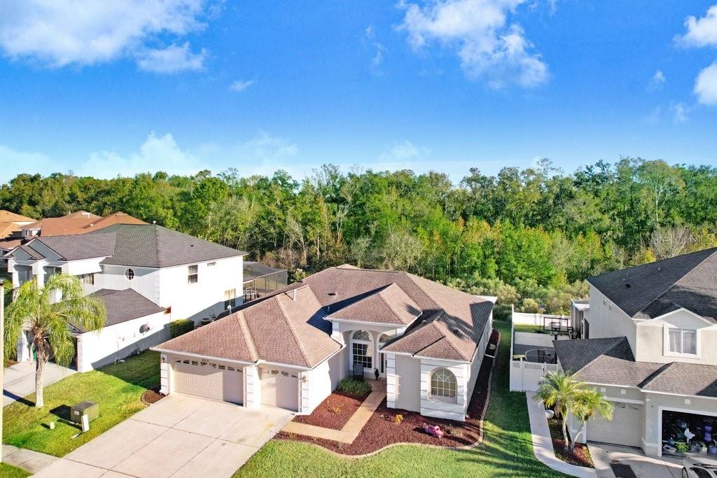 Image 28 of 42 For 4616 Roslyn Court